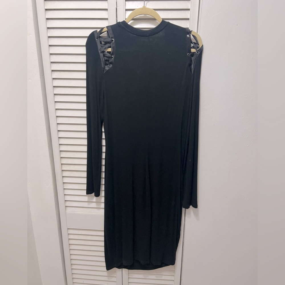 Long black dress
